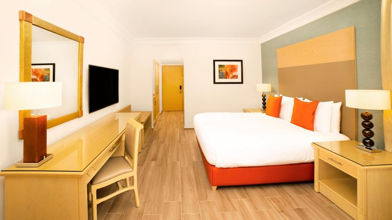 Moevenpick Resort Petra Ваді-Муса Екстер'єр фото A typical room at the hotel