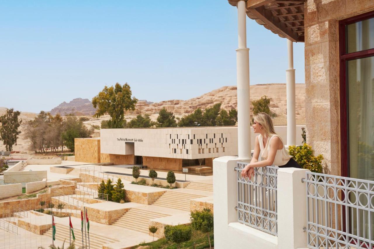 Moevenpick Resort Petra Ваді-Муса Екстер'єр фото